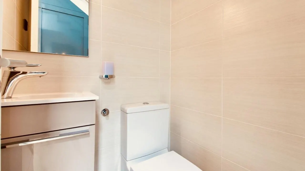 Villa Pam Beach House Playa De Muro - 200M To Beach With Hot Tub 阿尔库迪亚
